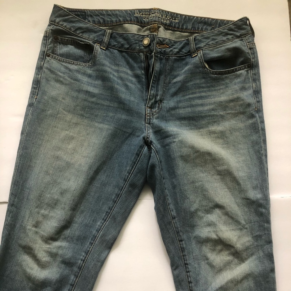 American Eagles Washed Jeans